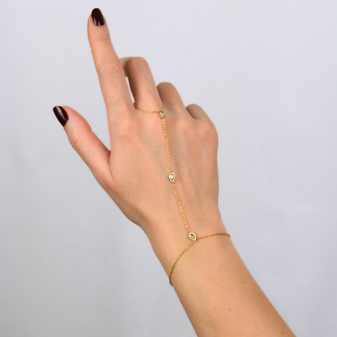 Hand jewelry GOTAS Gold